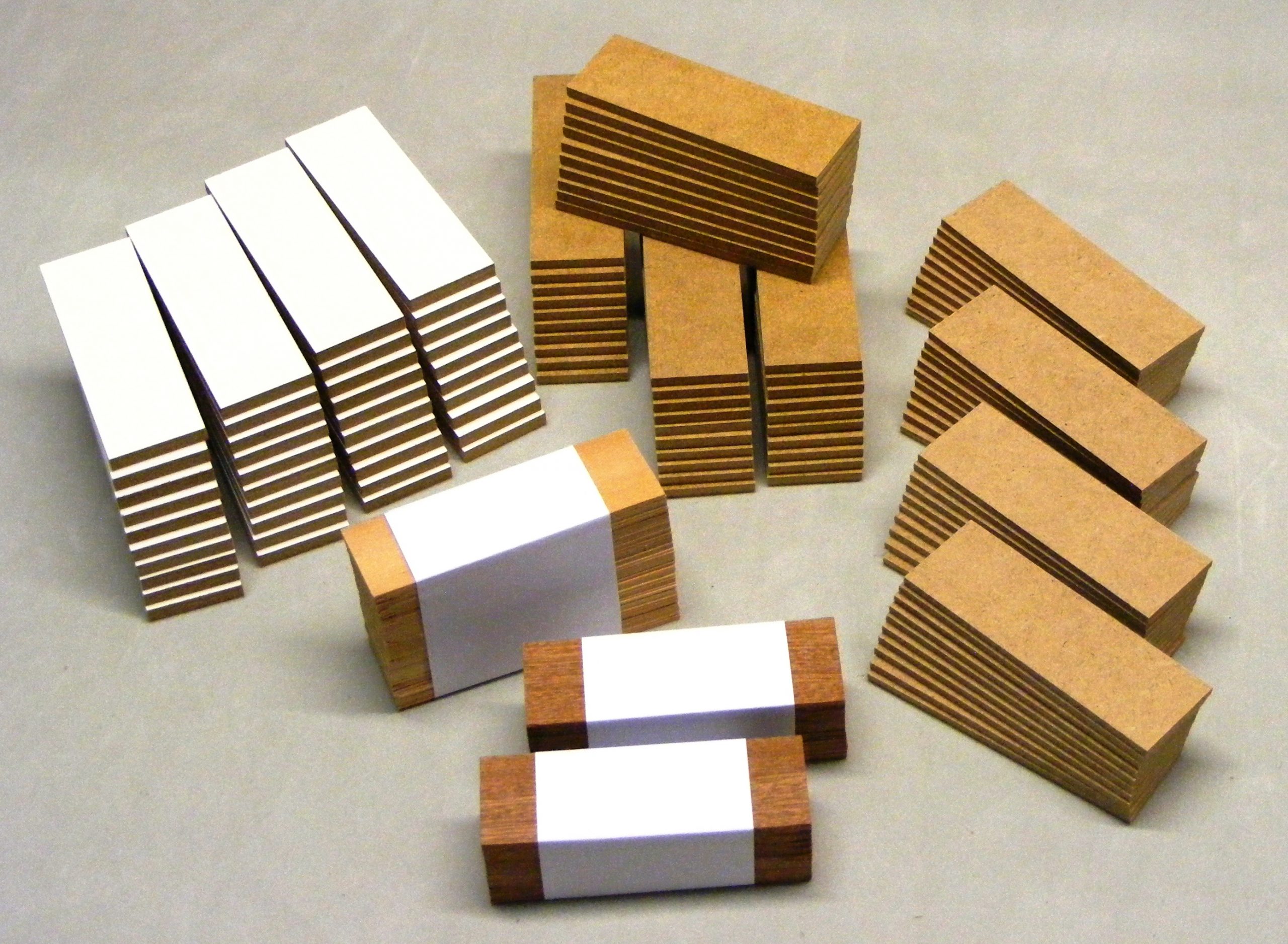 100 Holz Unterlegplatten 70x70x2-10 Ausgleichsplatten Montage Niveauausgleich 